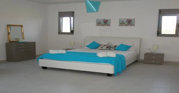 Anolia With Private Pool