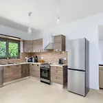 Anolia With Private Pool Villa