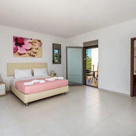 فيلة Anolia With Private Pool *